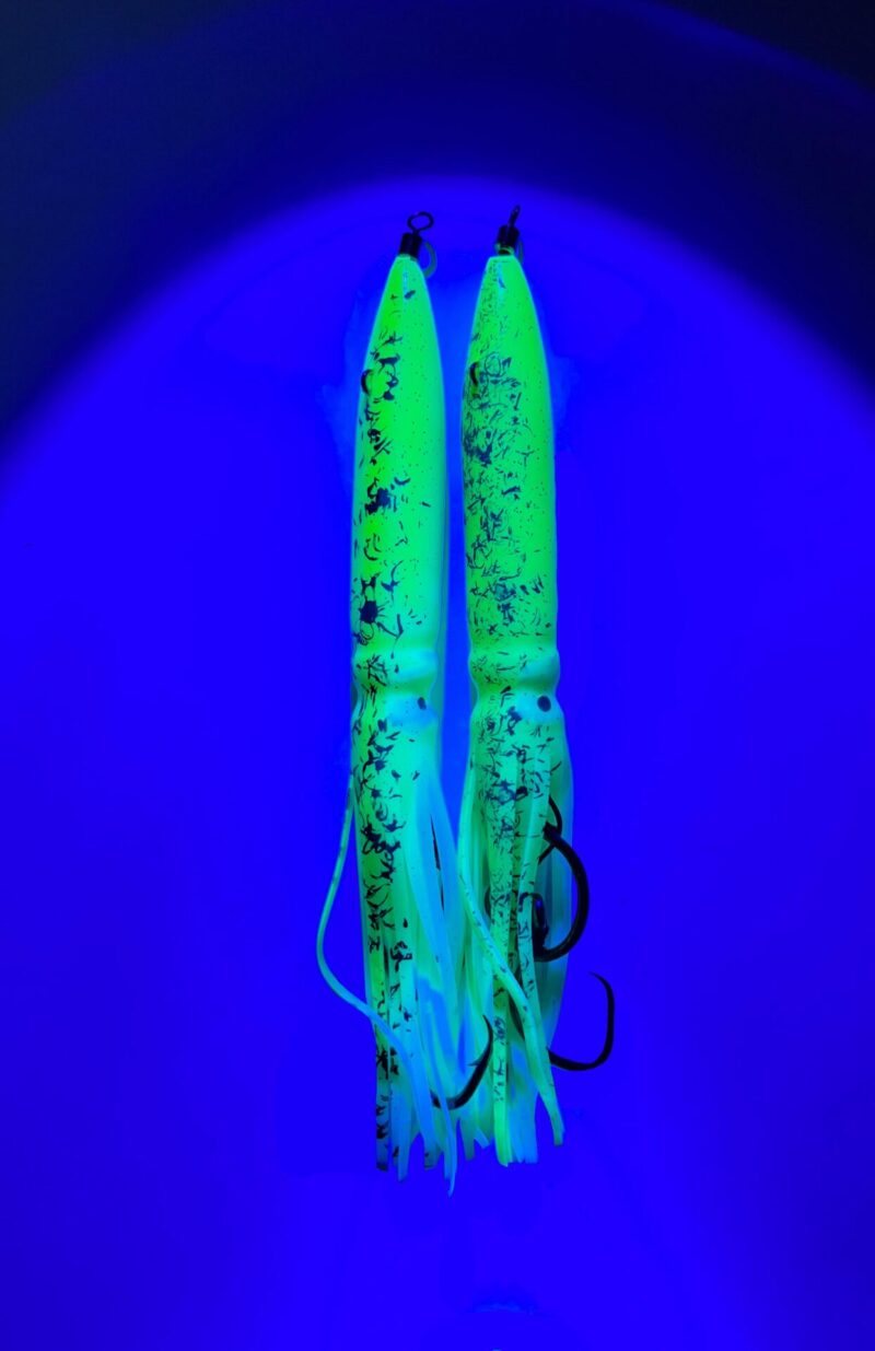 Load image into Gallery viewer, Ranger Skirt- 8 Inch Rigged Jig/Skirt Lumo Yellow/Black
